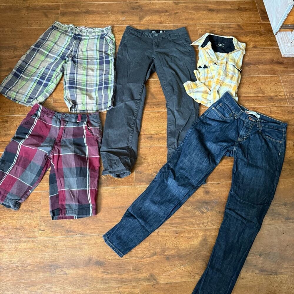 Boys Lot of Name Brand Jeans Shorts Pants Shirts Levi’s RSQ Rag Bone 16